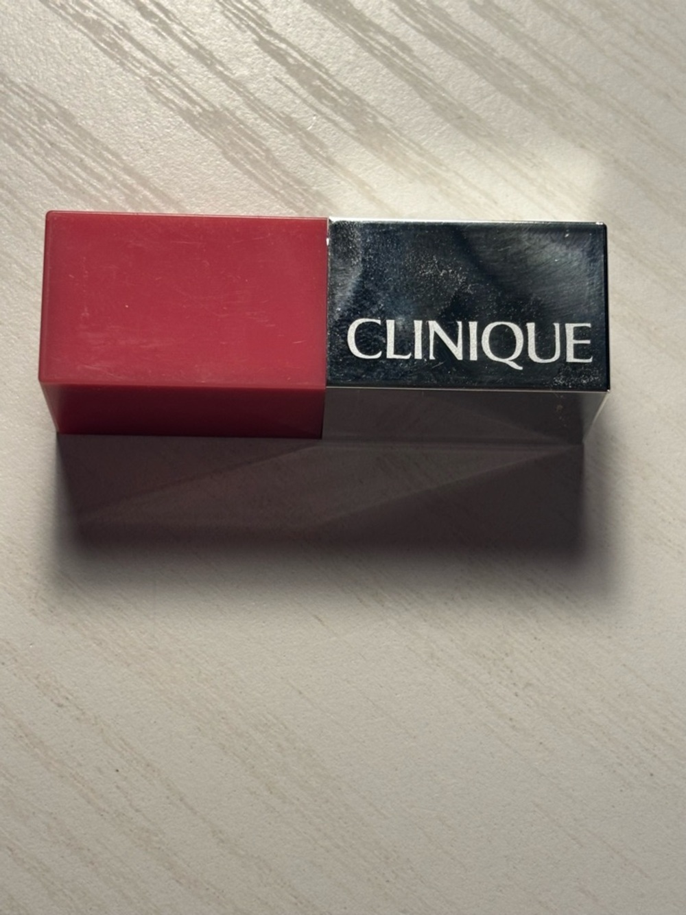 Clinique Two-Tone Lipstick Case - Sweet  Pop